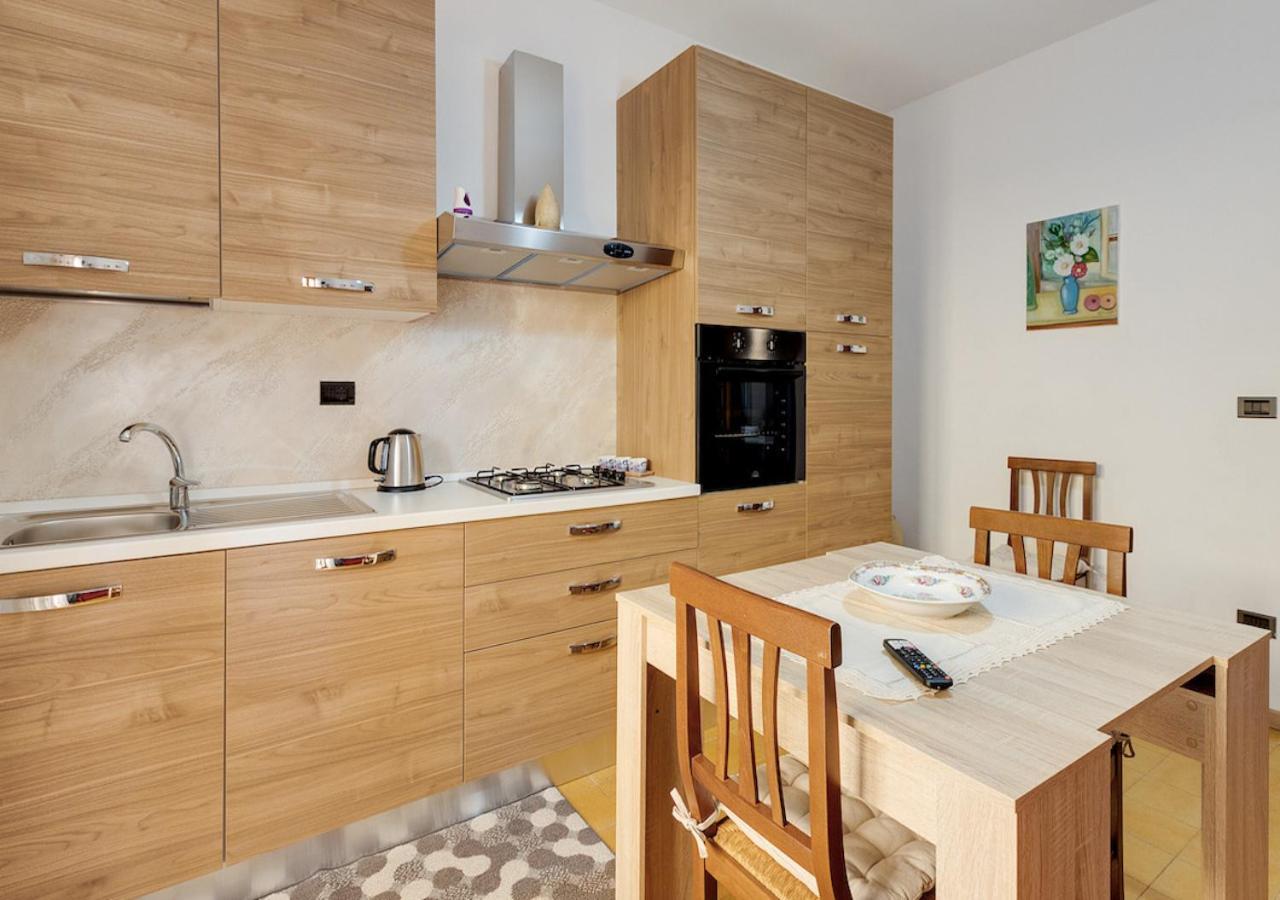 Appartamento Casa Vostra Bosa Luaran gambar
